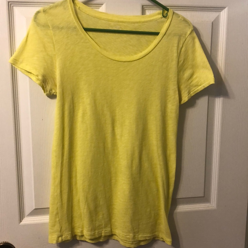 J Crew yellow tee size S
